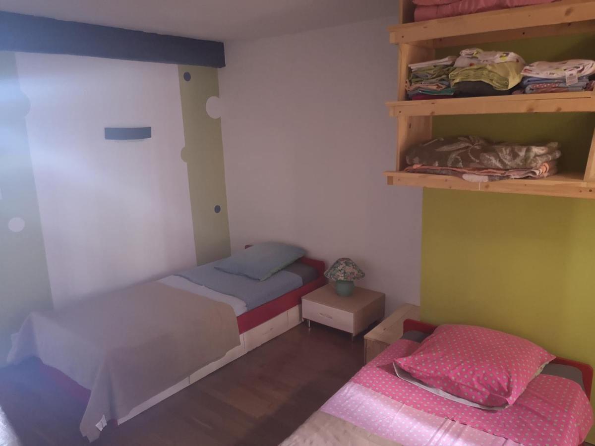 Maison Atypique A Cordes-Sur-Ciel 2 Chambres Экстерьер фото