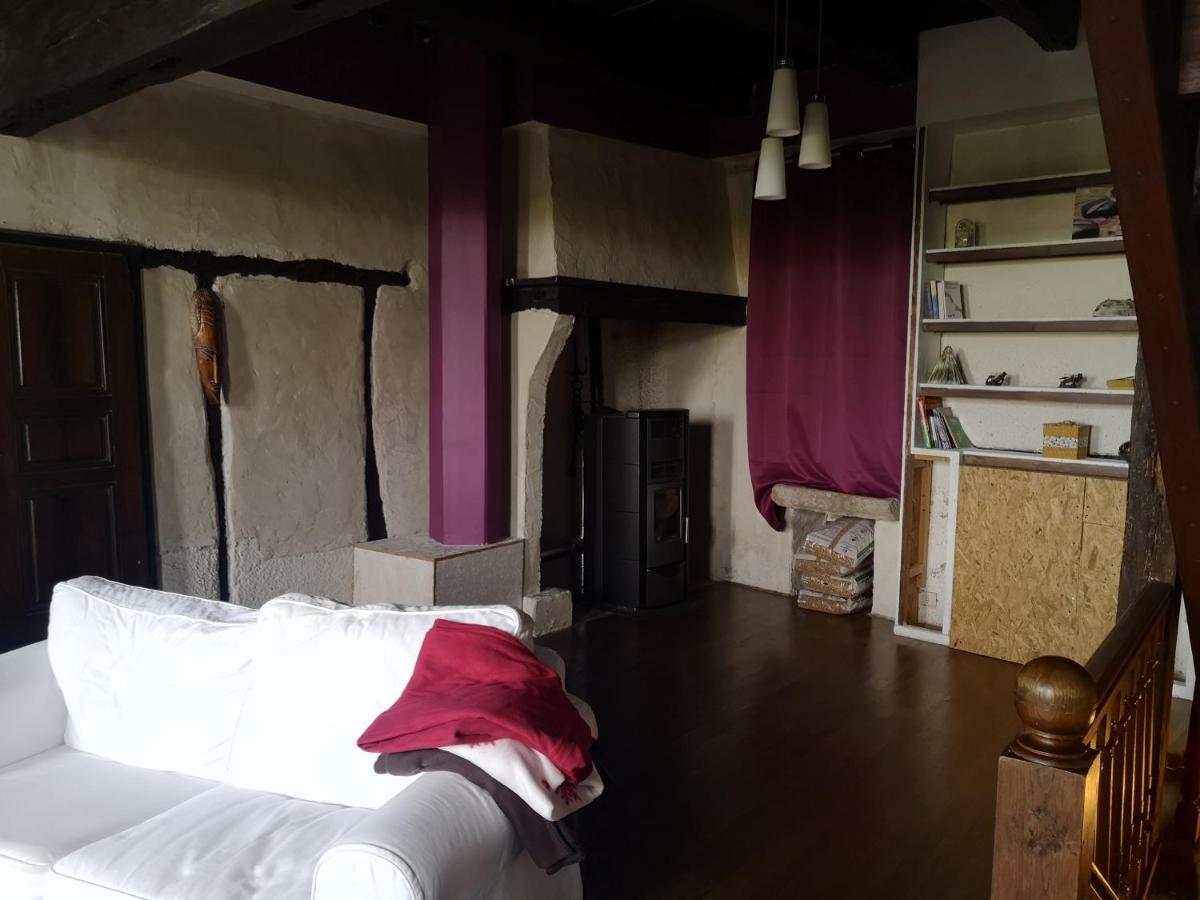 Maison Atypique A Cordes-Sur-Ciel 2 Chambres Экстерьер фото