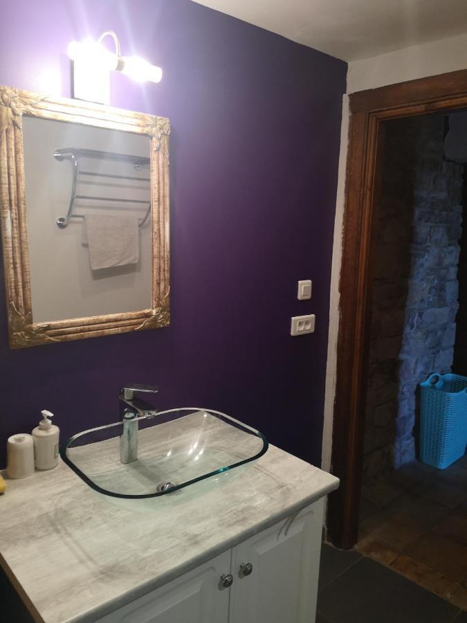 Maison Atypique A Cordes-Sur-Ciel 2 Chambres Экстерьер фото